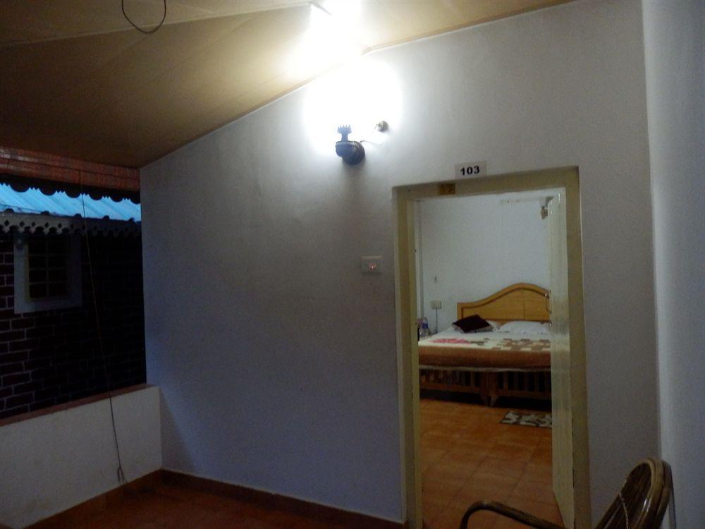 Green Garden Cottage Теккади Экстерьер фото